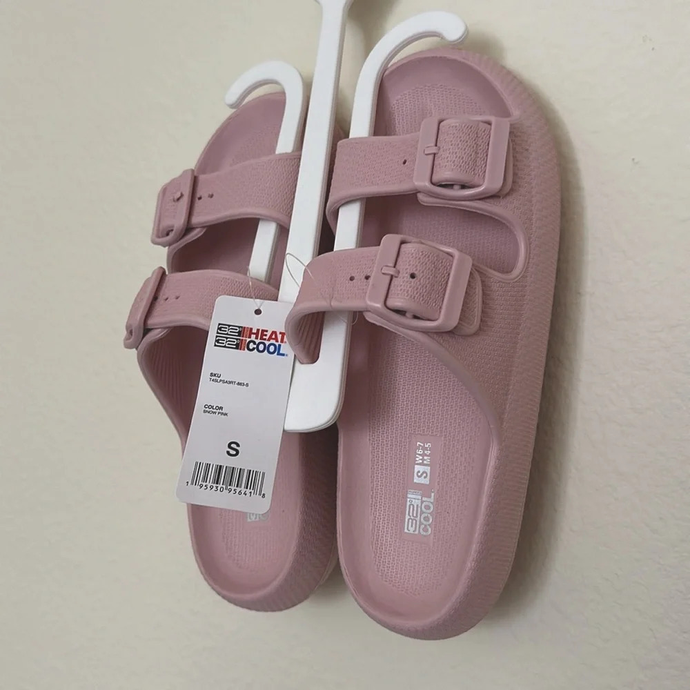 32 Degrees Cushion Slides 🎀 - Picture 2 of 2